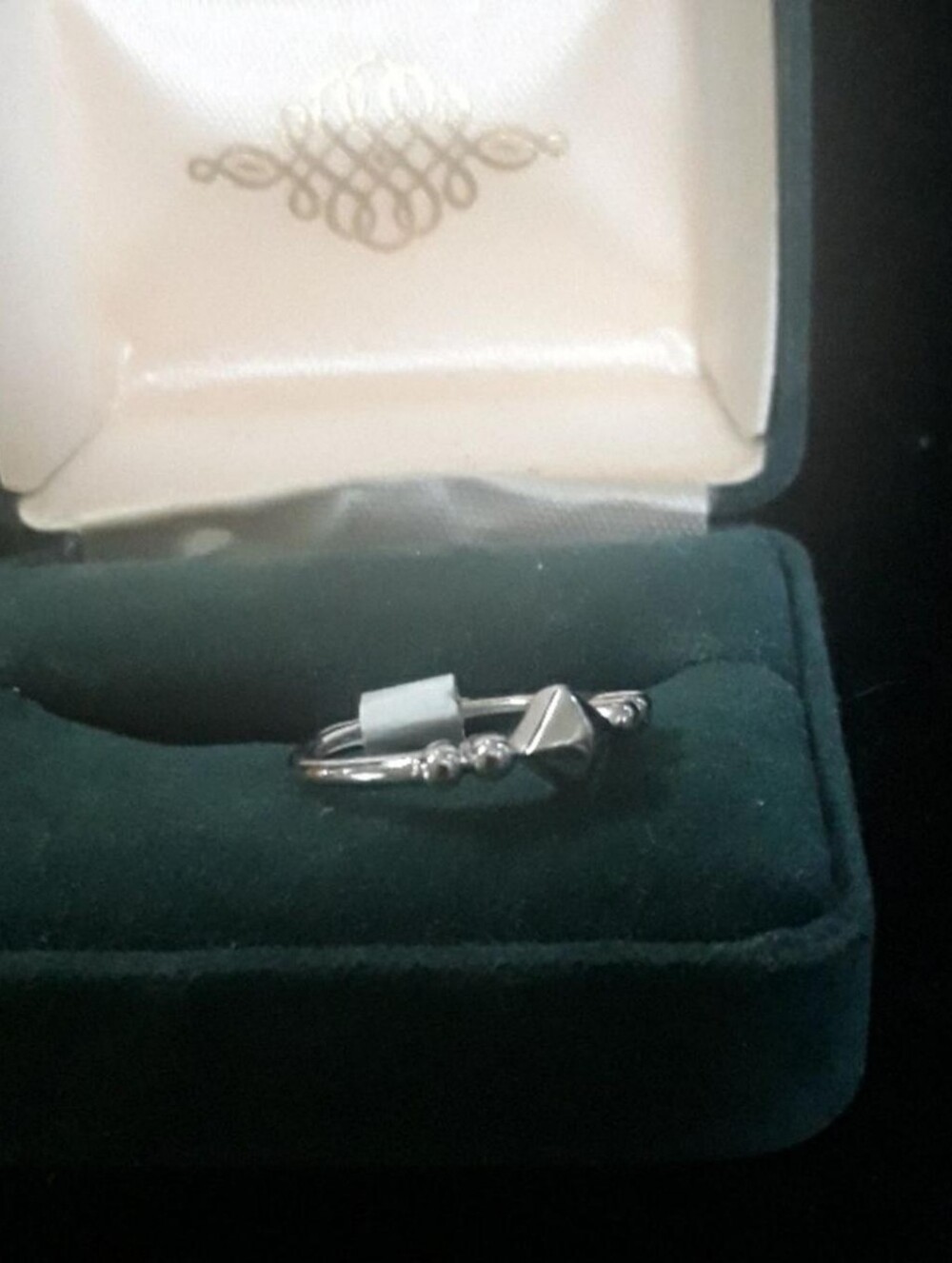Silver Geometric Heart Stackable Ring - Women Jewelry - Picture 3 of 3